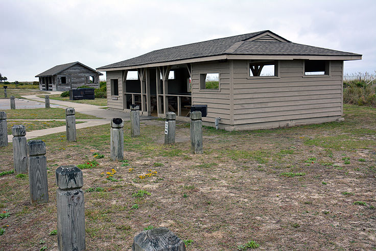 A covered picnic shelter at Myrtle Beach State Park