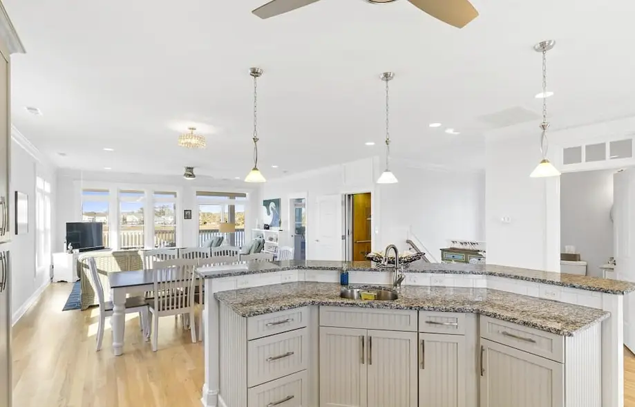 Tranquility / 1326 W. Dolphin Drive - Coastal Vacation Resorts