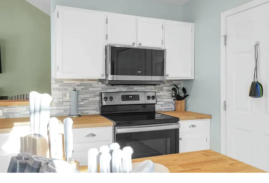 House Heron: Family Oasis & Pro Workspac...